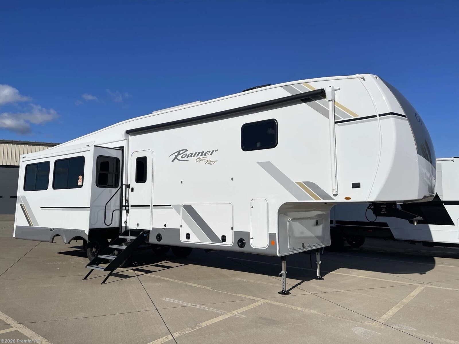 New 2026 Highland Ridge  ROAMER 32RLTS available in Blue Grass, Iowa