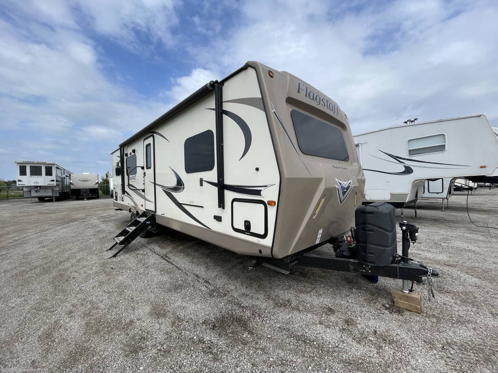 Used 2018 Forest River Flagstaff Super Lite 29RKWS available in Blue Grass, Iowa