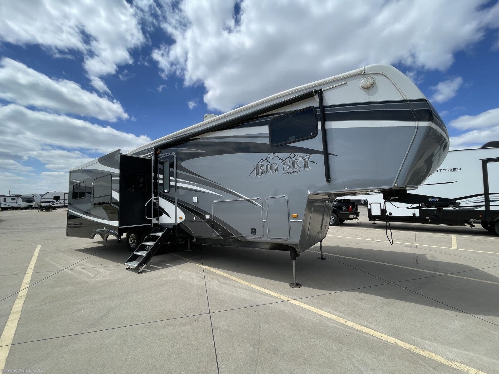 Used 2012 Keystone Montana Big Sky 3402RL available in Blue Grass, Iowa