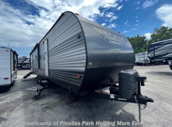 Used 2019 Forest River Salem 32RLDS available in Pinellas Park, Florida