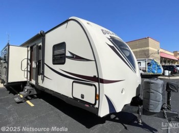 Used 2014 Gulf Stream Gulf Breeze Champagne Series 30RLK available in Sturtevant, Wisconsin