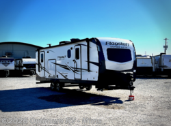 Used 2022 Forest River Flagstaff Super Lite 26RKBS available in Mims, Florida