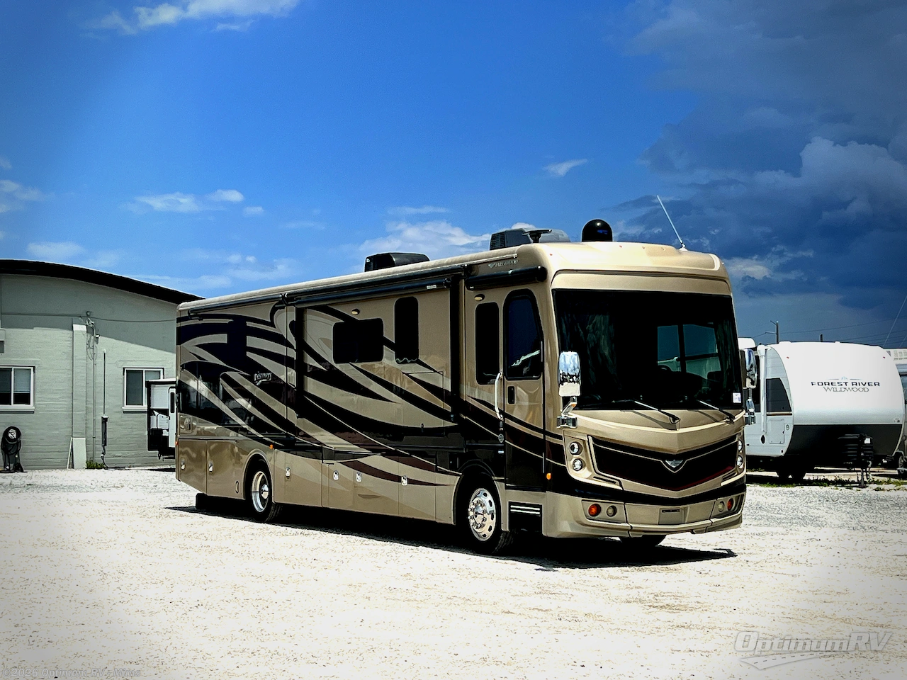 Used 2017 Fleetwood Discovery 37R available in Mims, Florida