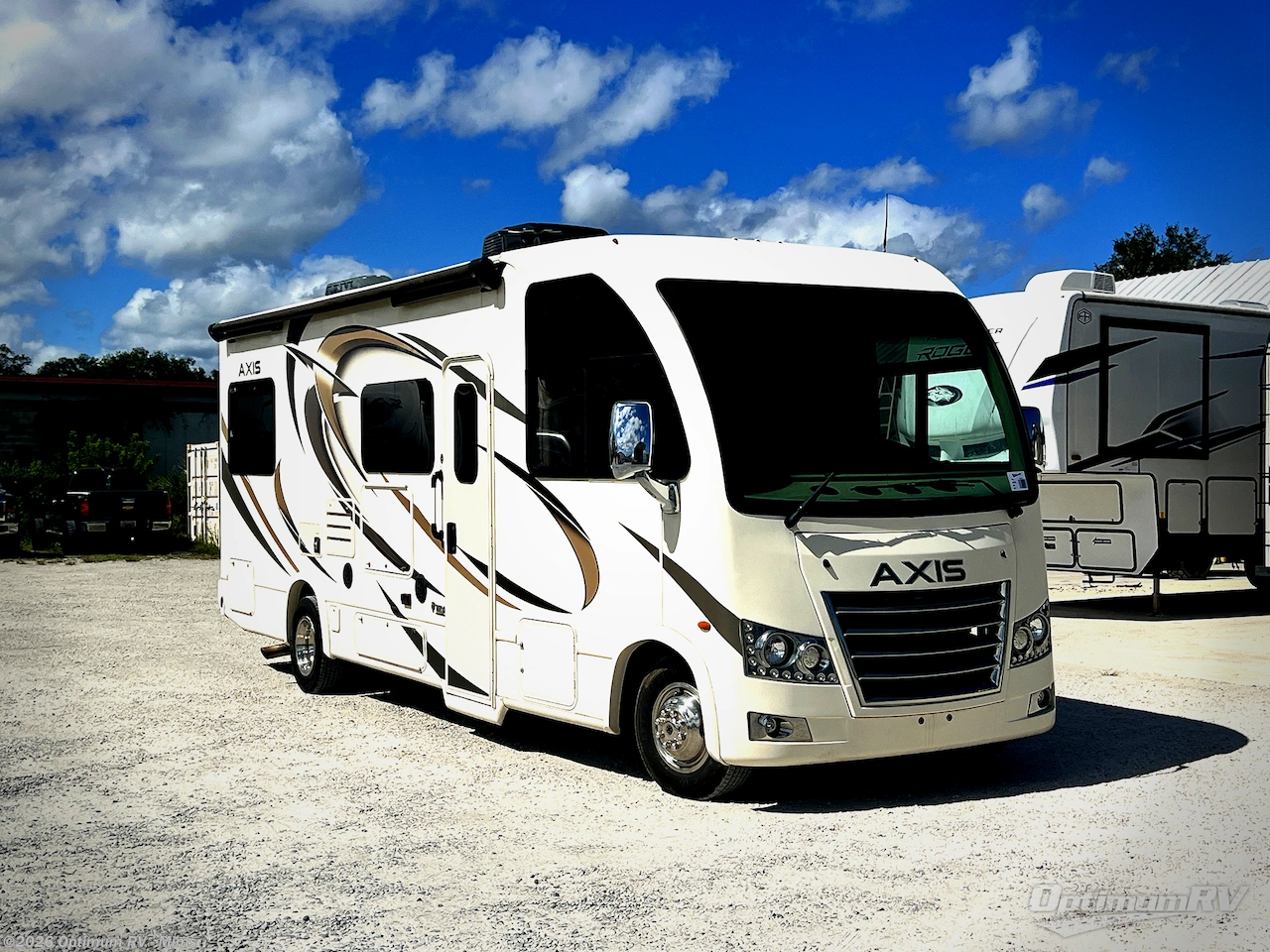 Used 2018  Thor  Axis 25.2 by Thor from Optimum RV - Mims in Mims, FL