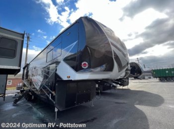 New 2022 Heartland Cyclone 4007 available in Pottstown, Pennsylvania