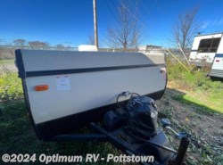 Used 2015 Forest River Rockwood Premier 2716G available in Pottstown, Pennsylvania