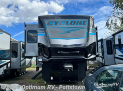 New 2025 Heartland Cyclone 4008 available in Pottstown, Pennsylvania