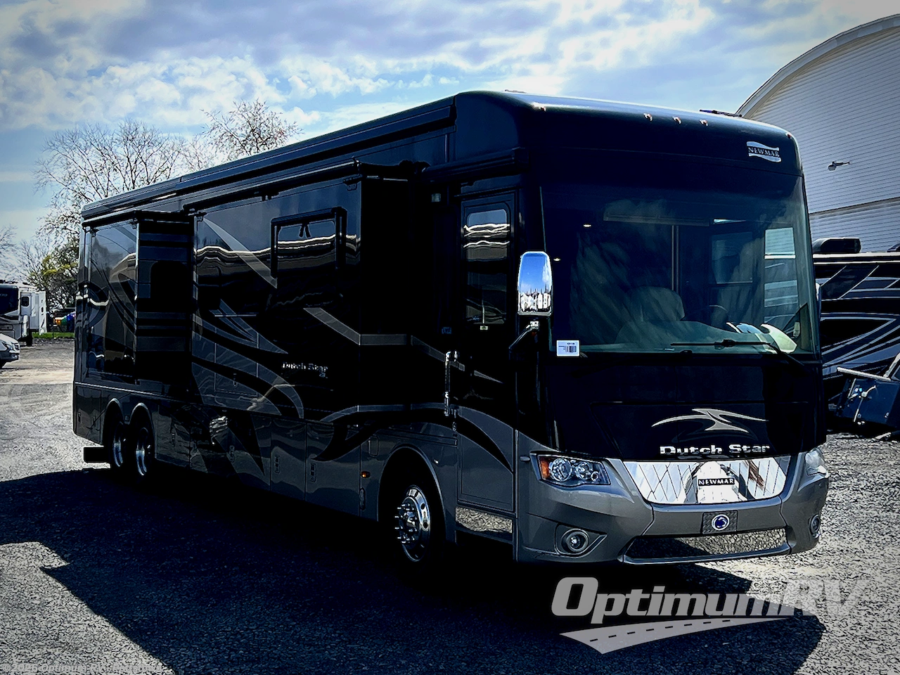 Used 2015 Newmar Dutch Star 4369 available in Pottstown, Pennsylvania