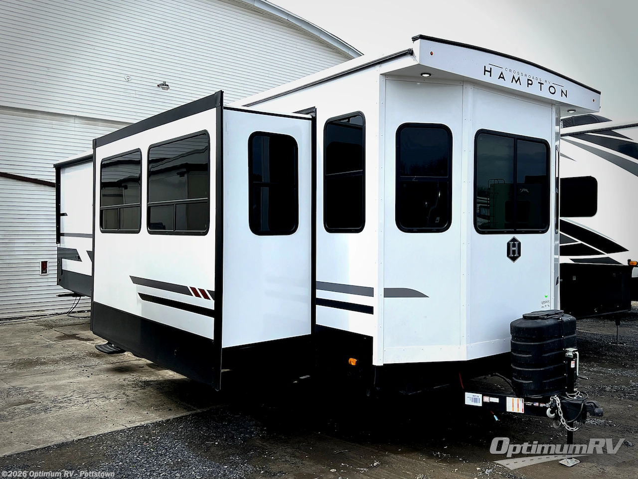 New 2026 CrossRoads Hampton 37FL available in Pottstown, Pennsylvania