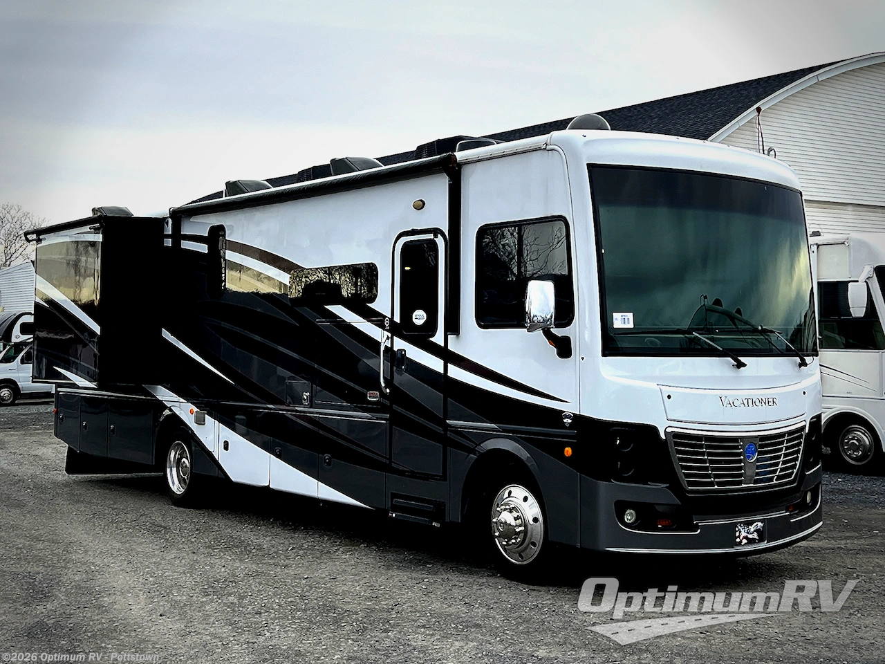 Used 2021 Holiday Rambler Vacationer 35K available in Pottstown, Pennsylvania