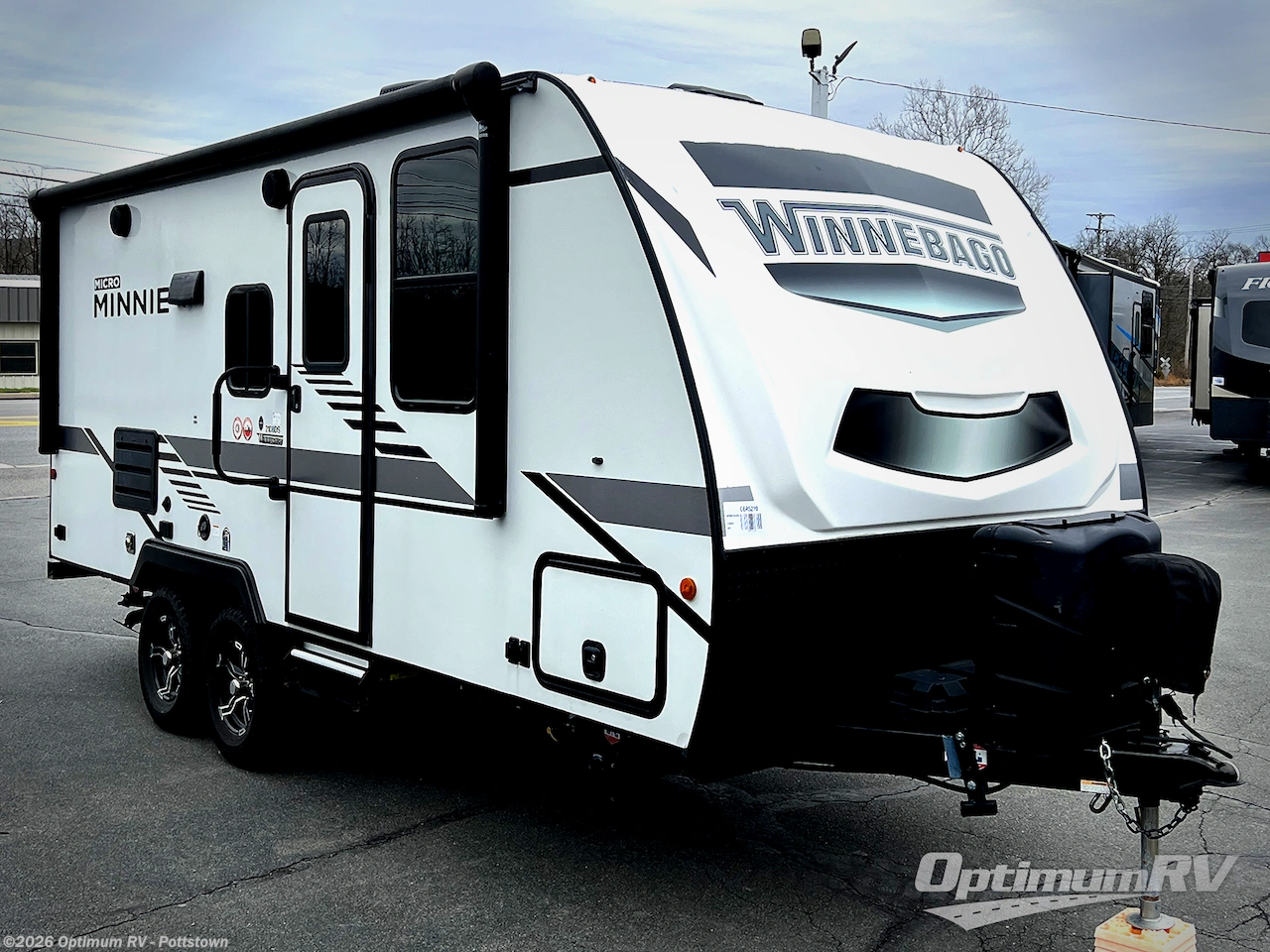 Used 2021 Winnebago Micro Minnie 2108DS available in Pottstown, Pennsylvania