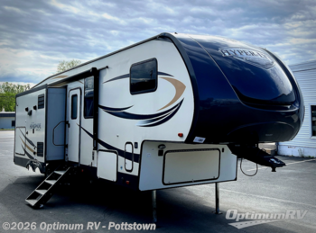 Used 2017 Forest River Salem Hemisphere Hyper-Lyte 29RLSHL available in Pottstown, Pennsylvania