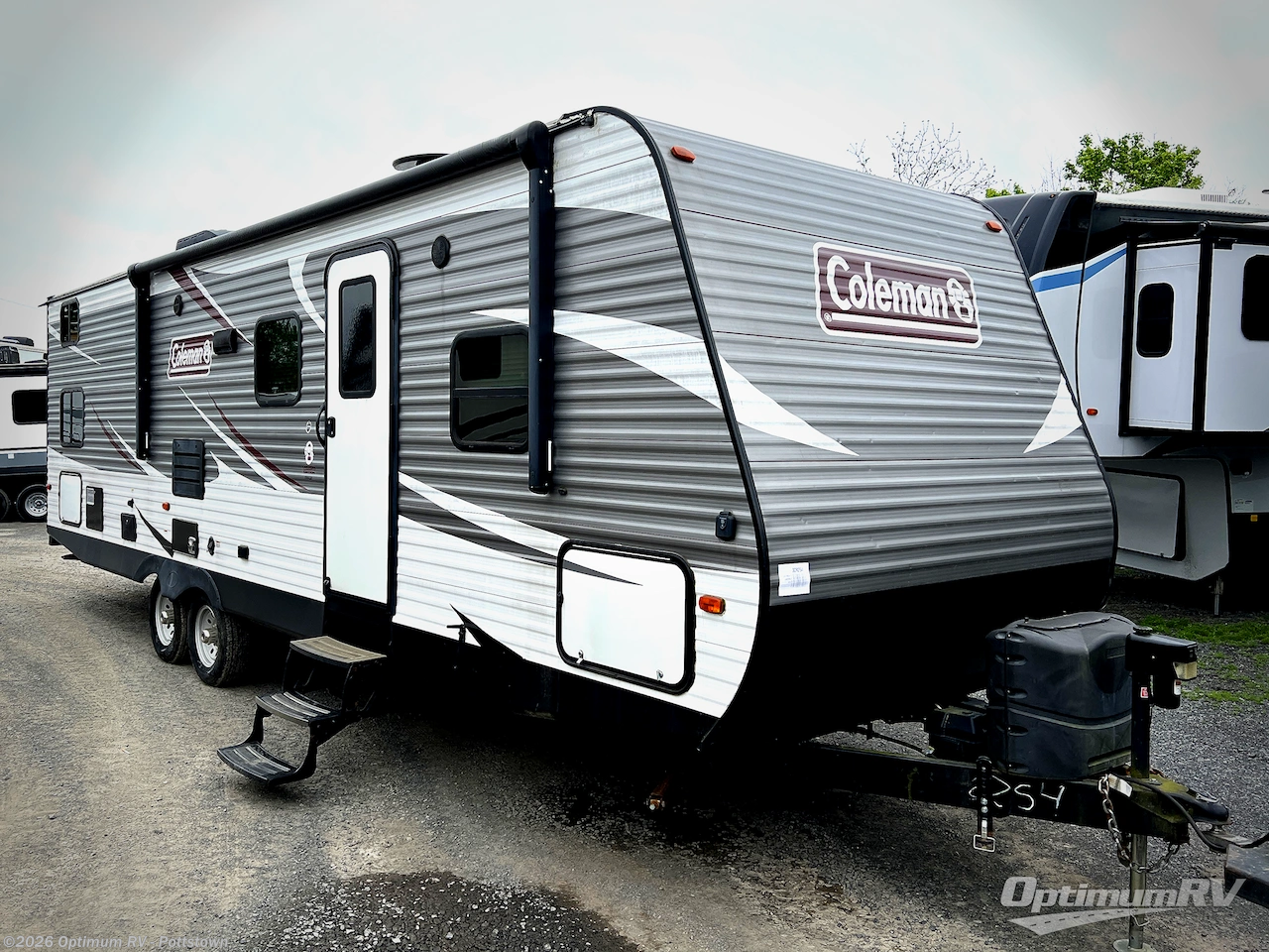 Used 2019 Dutchmen Coleman Lantern Series 295QB available in Pottstown, Pennsylvania