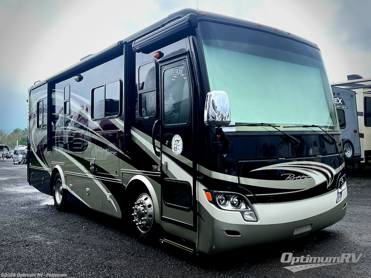 Used 2014 Tiffin Allegro Breeze 28 BR available in Pottstown, Pennsylvania