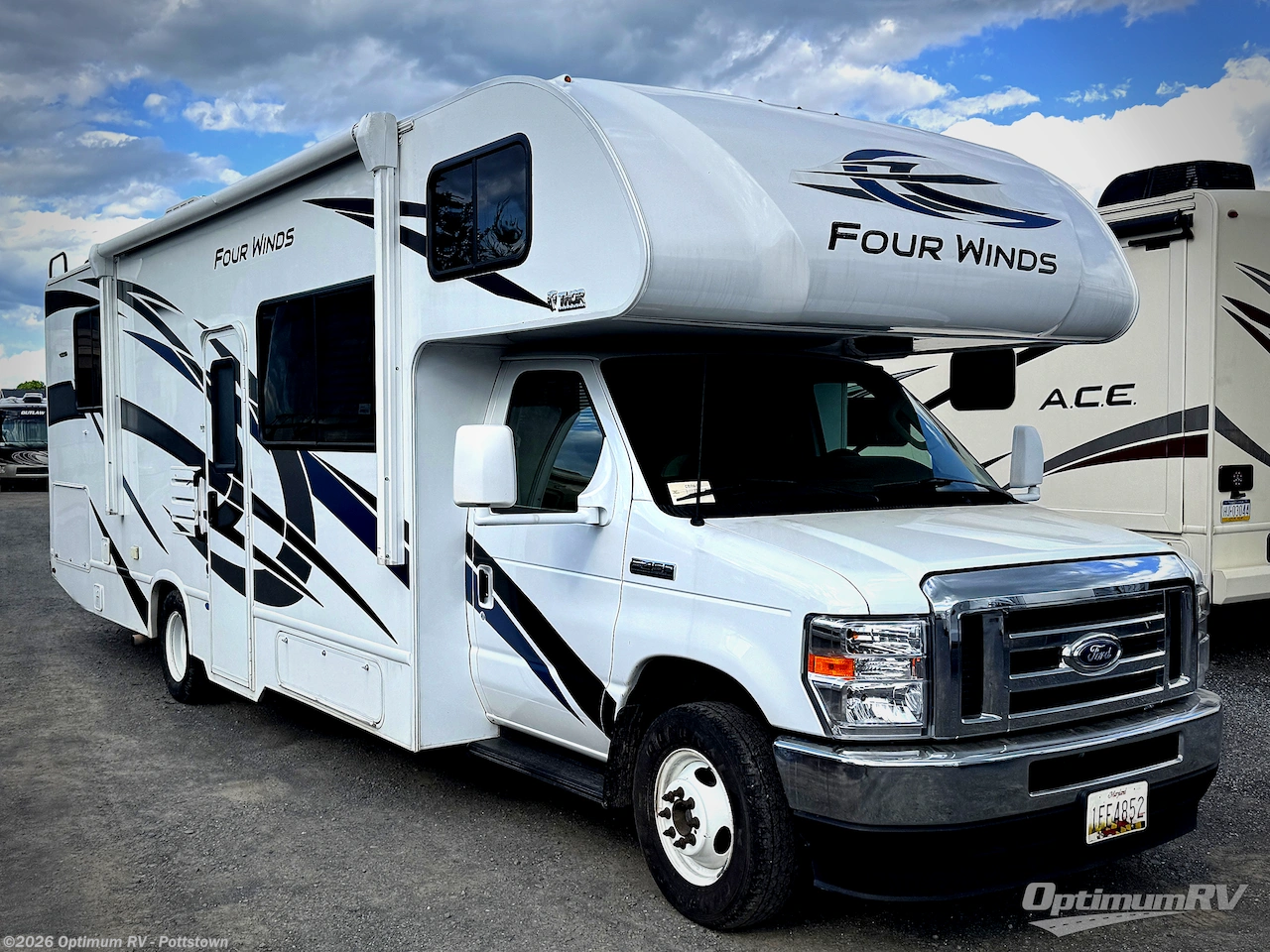 Used 2023 Thor  Four Winds 28A available in Pottstown, Pennsylvania