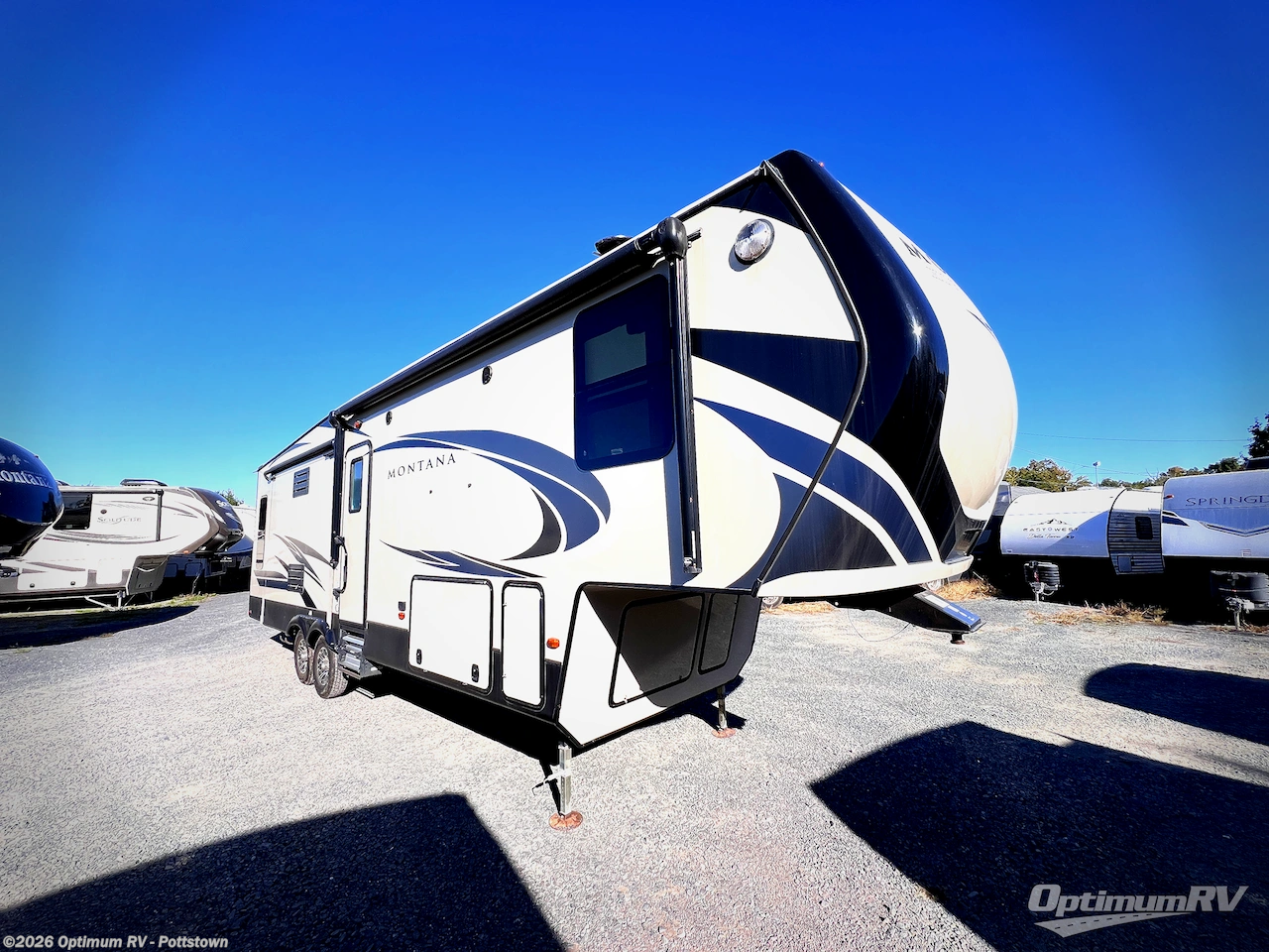Used 2018 Keystone Montana High Country 305RL available in Pottstown, Pennsylvania