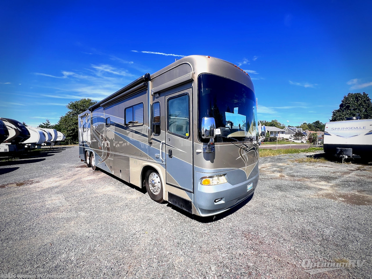 Used 2005 Country Coach Allure 430 Hood River 400 available in Pottstown, Pennsylvania