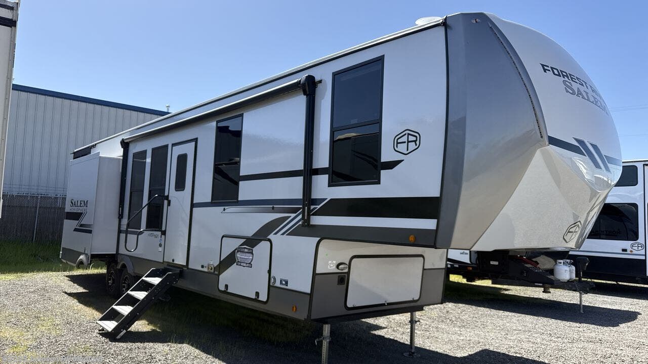 New 2025 Forest River Salem Hemisphere 38VERANDA available in Medford, Oregon