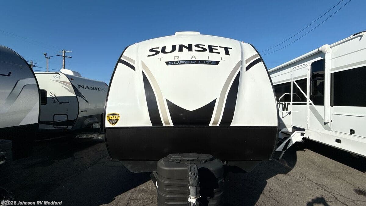 Used 2024 CrossRoads Sunset Trail Super Lite 331BH available in Medford, Oregon