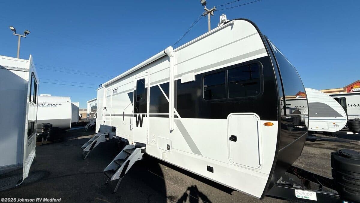 New 2026 Winnebago Thrive 26FKD available in Medford, Oregon
