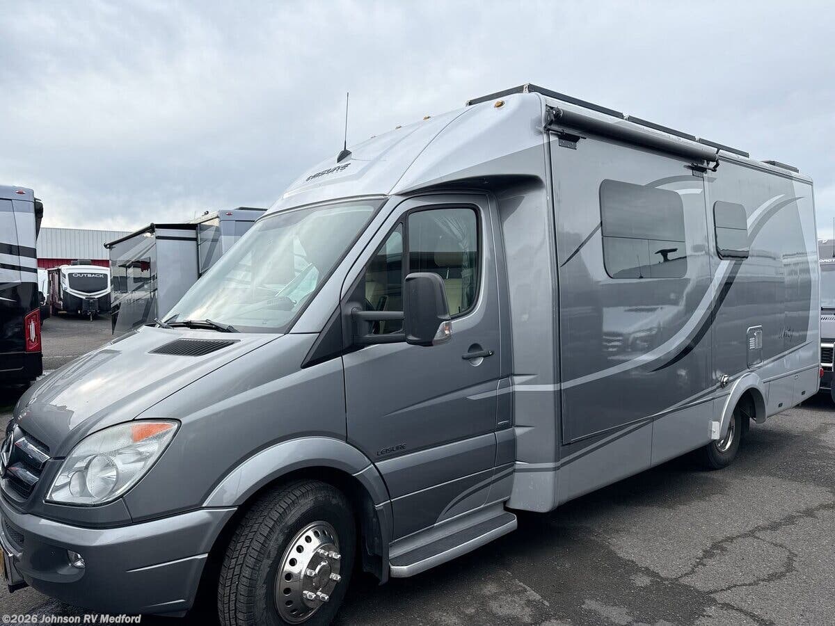 Used 2013 Leisure Travel Unity 24MB available in Medford, Oregon