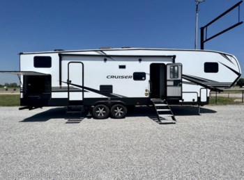 New 2022 CrossRoads Cruiser Aire CR32BH available in Enid, Oklahoma