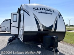  New 2022 CrossRoads Sunset Trail Super Lite SS272BH available in Enid, Oklahoma