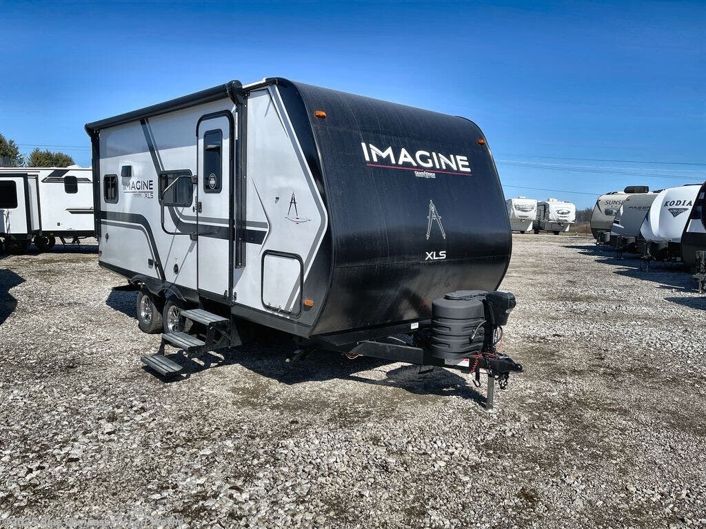 New 2025 Grand Design Imagine XLS 17MKE available in Columbia City, Indiana