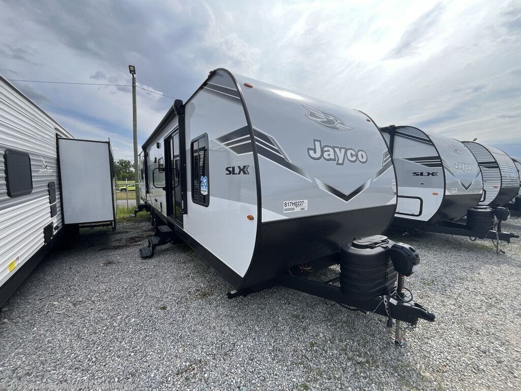 New 2025 Jayco Jay Flight SLX 380DQS available in Columbia City, Indiana
