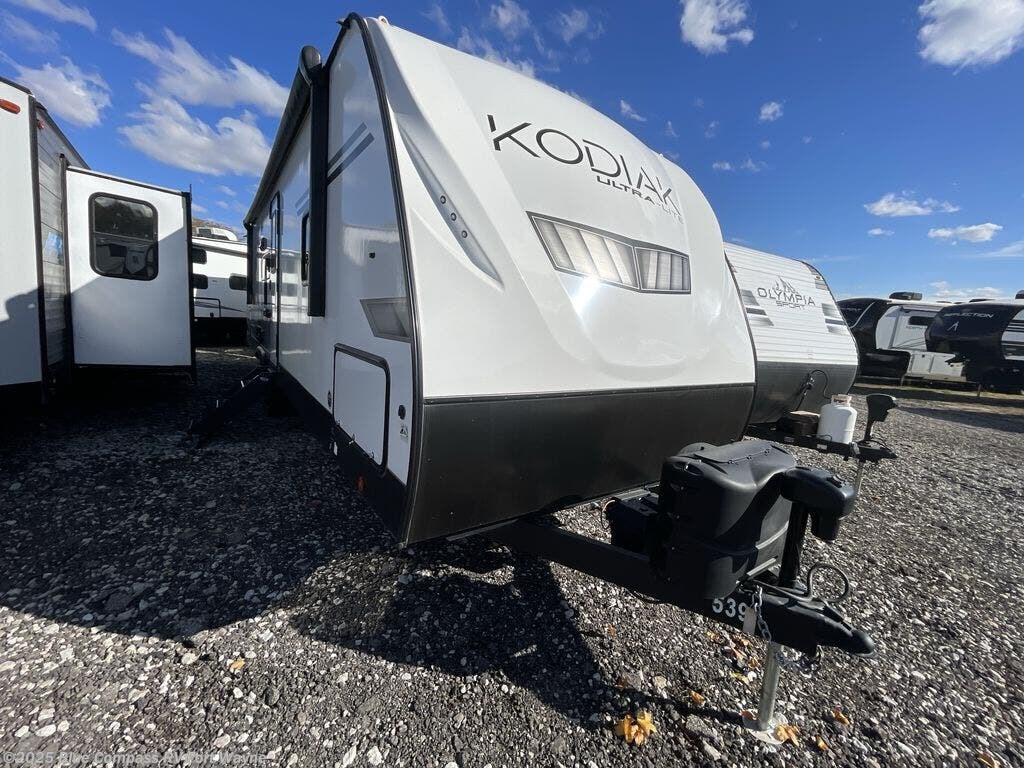 Used 2022 Dutchmen Kodiak Ultra-Lite 296BHSL available in Columbia City, Indiana