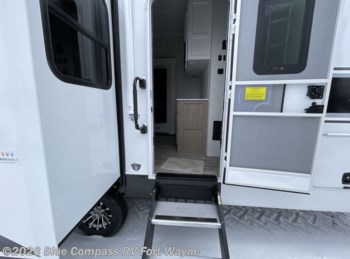 New 2026 Jayco Eagle SLE 30RLT available in Columbia City, Indiana