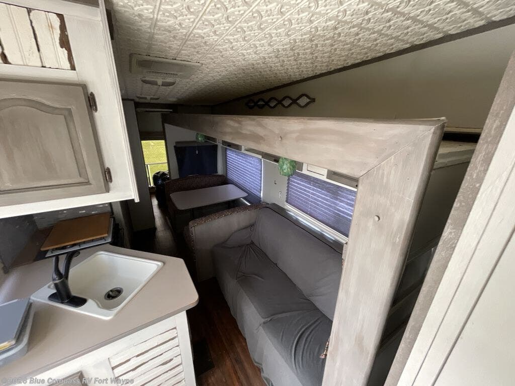 Used 2003 Keystone Cougar 281 EFS available in Columbia City, Indiana