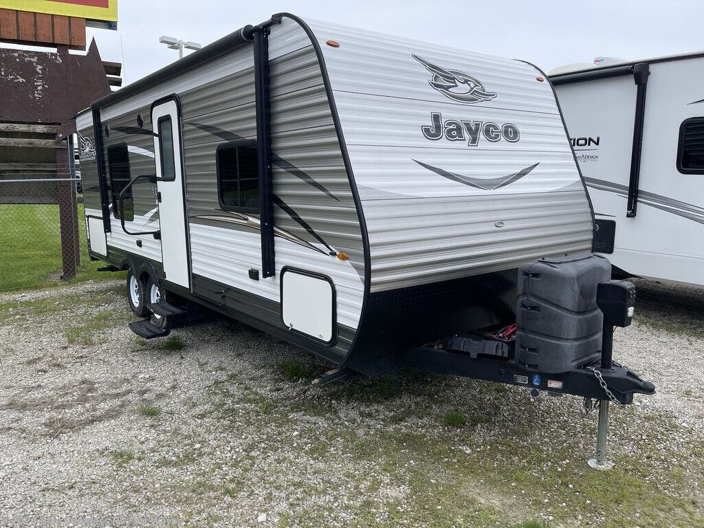 Used 2017 Jayco Jay Flight 23RB available in Columbia City, Indiana