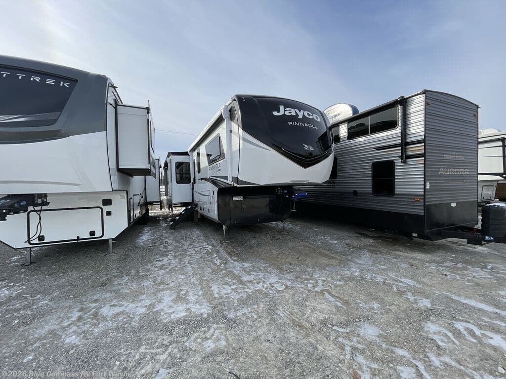 New 2026 Jayco Pinnacle 32RLTS available in Columbia City, Indiana