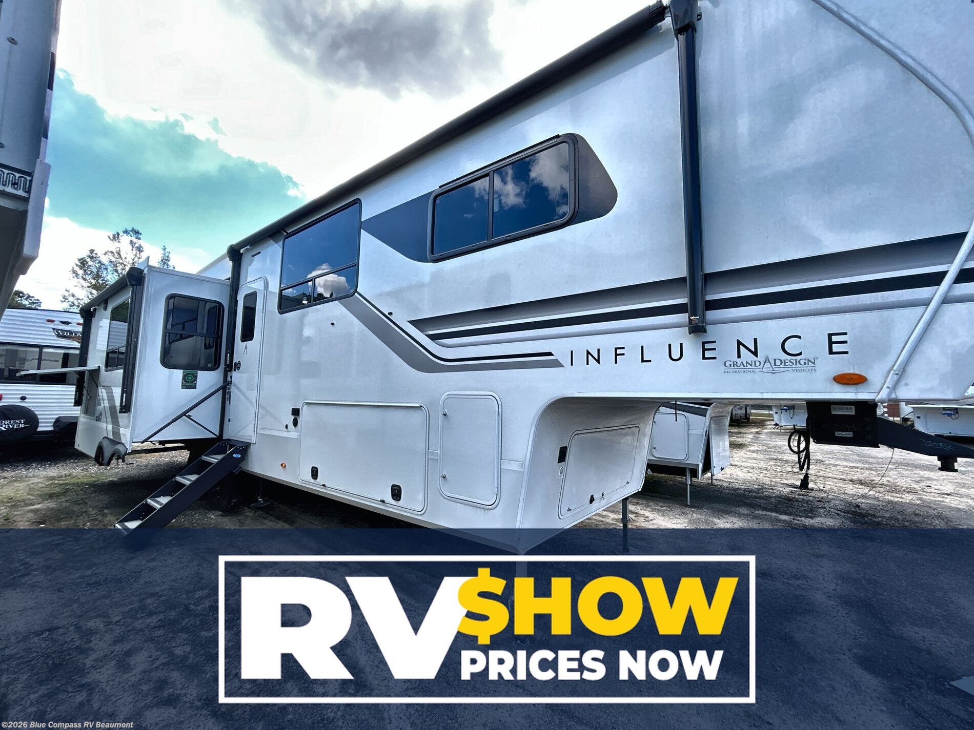 New 2025 Grand Design Influence 3203GK available in Vidor, Texas