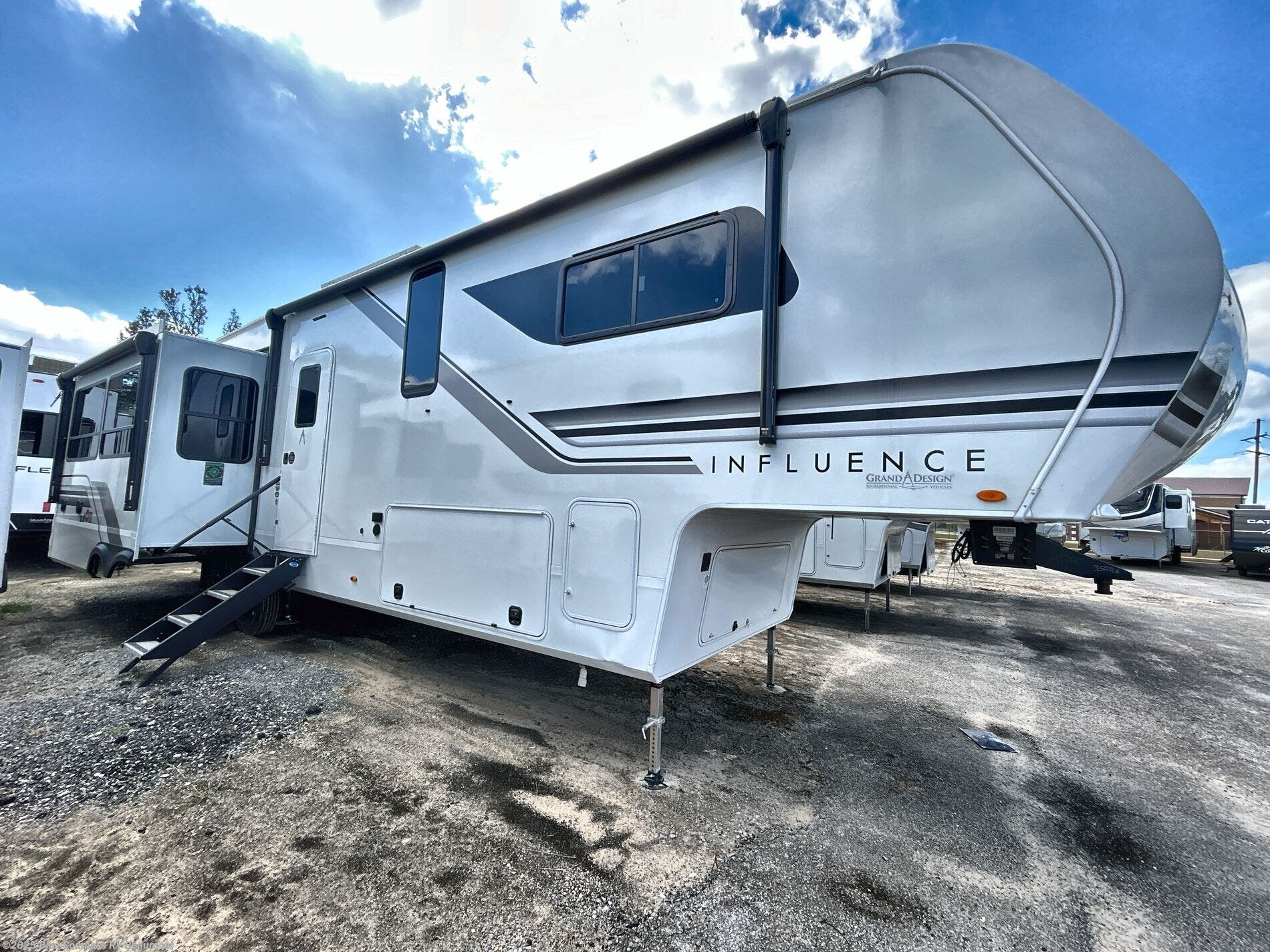 New 2025 Grand Design Influence 3503GK available in Vidor, Texas