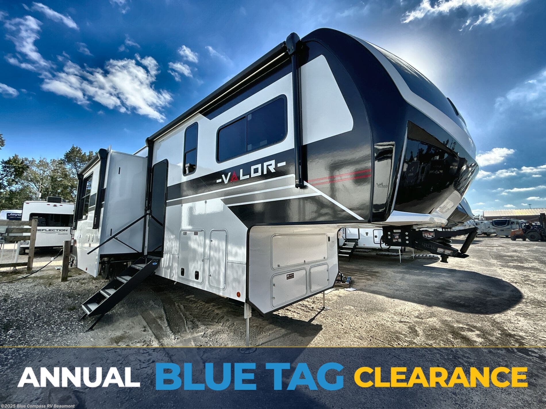 New 2026 Alliance RV Valor 44V14 available in Vidor, Texas