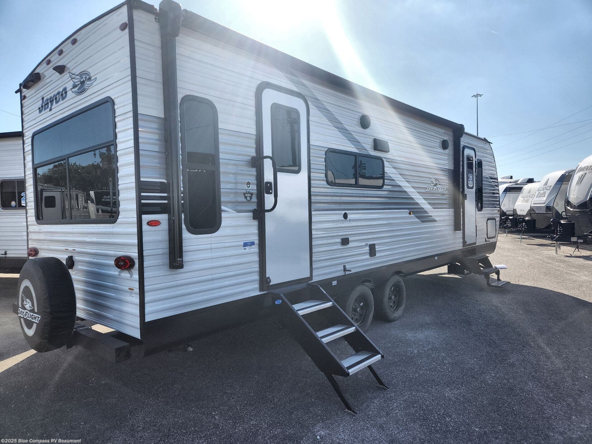 New 2025 Jayco Jay Flight SLX 262RLS available in Vidor, Texas