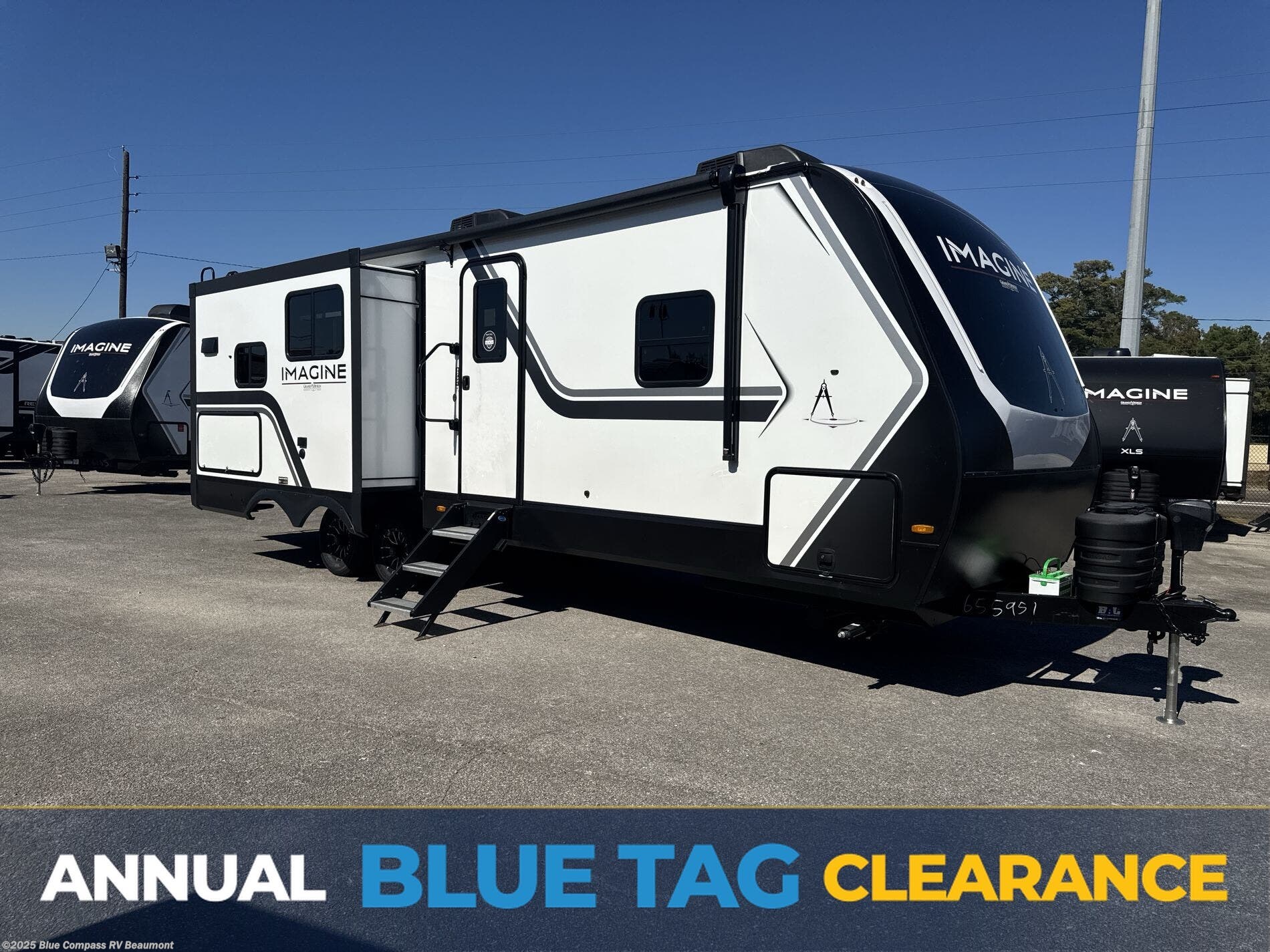 New 2026 Grand Design Imagine 2670MK available in Vidor, Texas