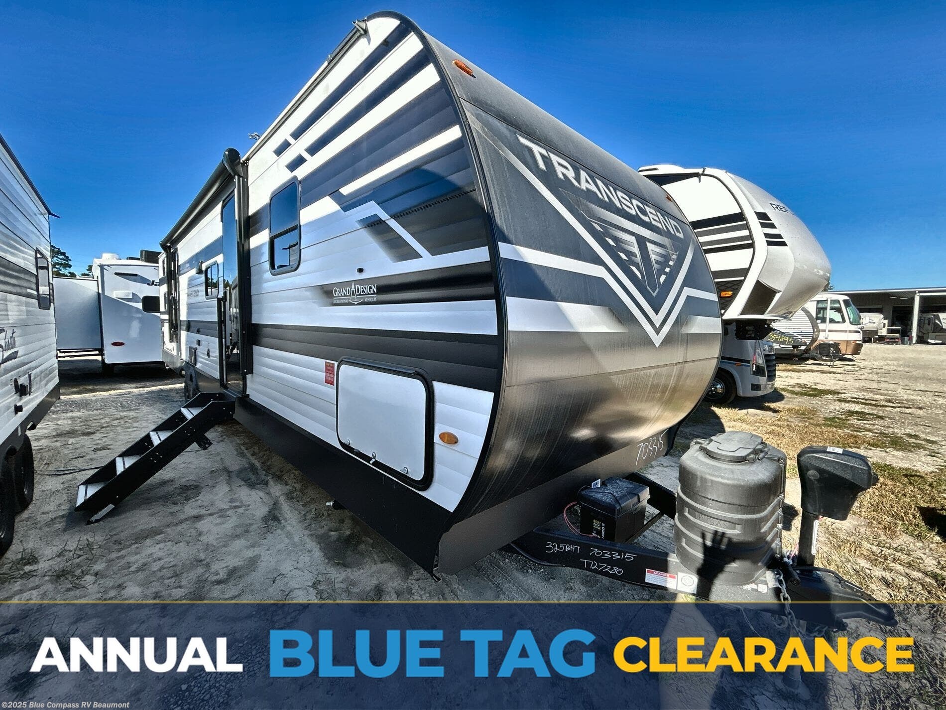 New 2026 Grand Design Transcend 335BHT available in Vidor, Texas