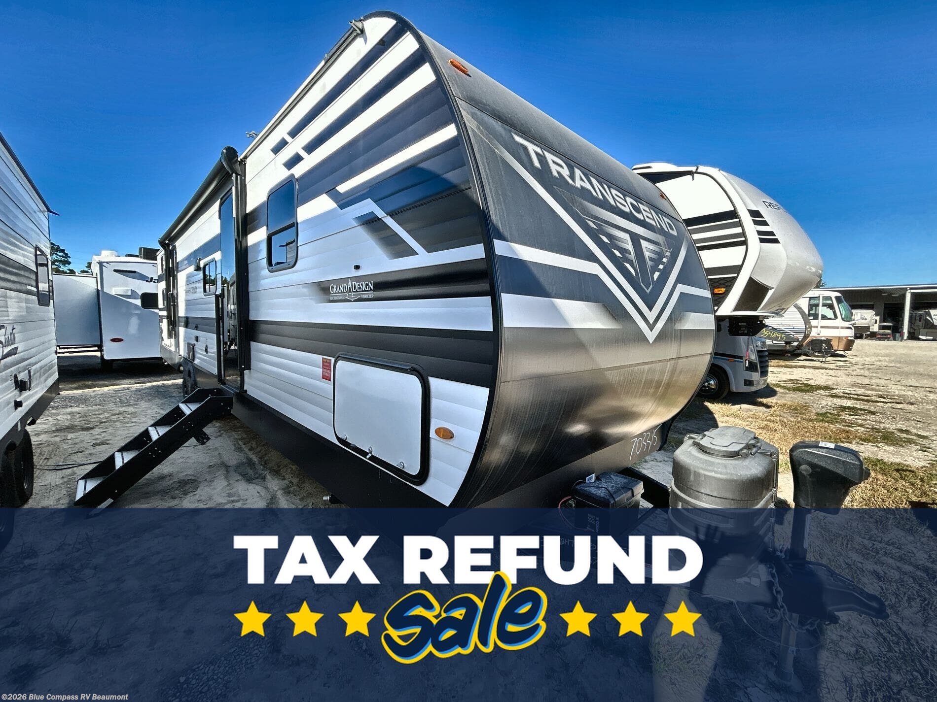 New 2026 Grand Design Transcend 325BHT available in Vidor, Texas