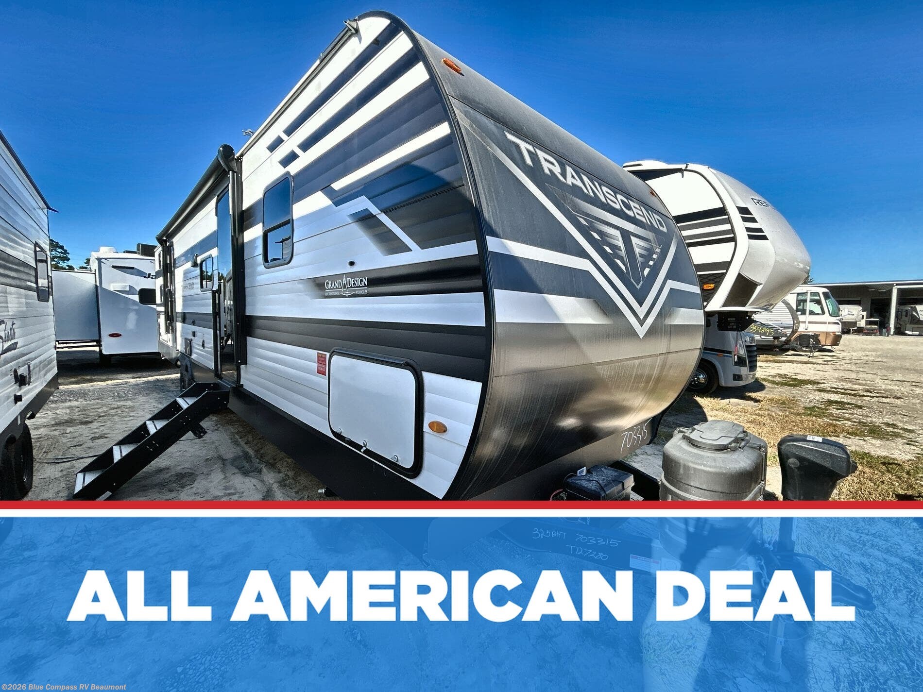 New 2026 Grand Design Transcend 325BHT available in Vidor, Texas