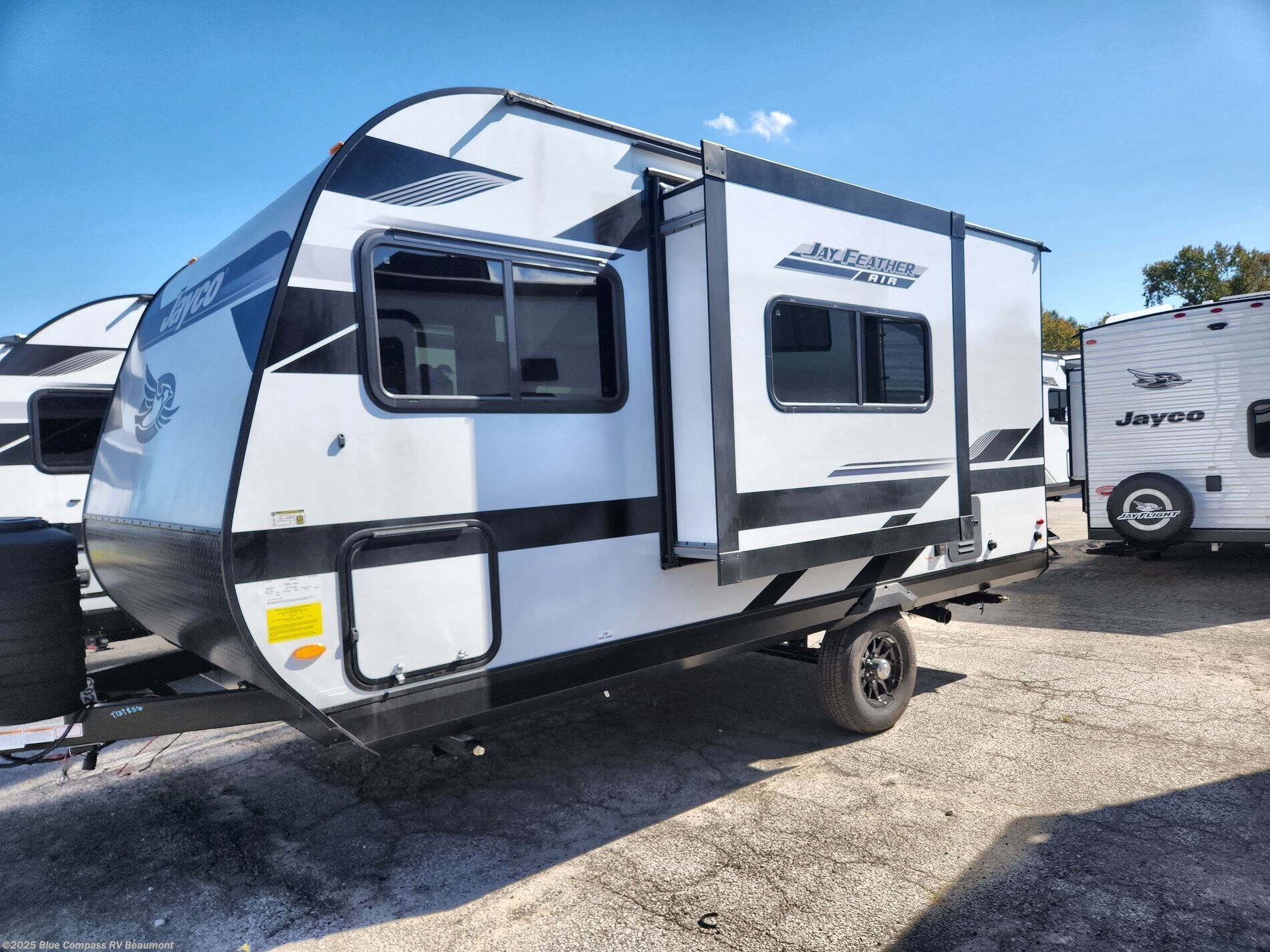 New 2026 Jayco Jay Feather Air 16RB available in Vidor, Texas
