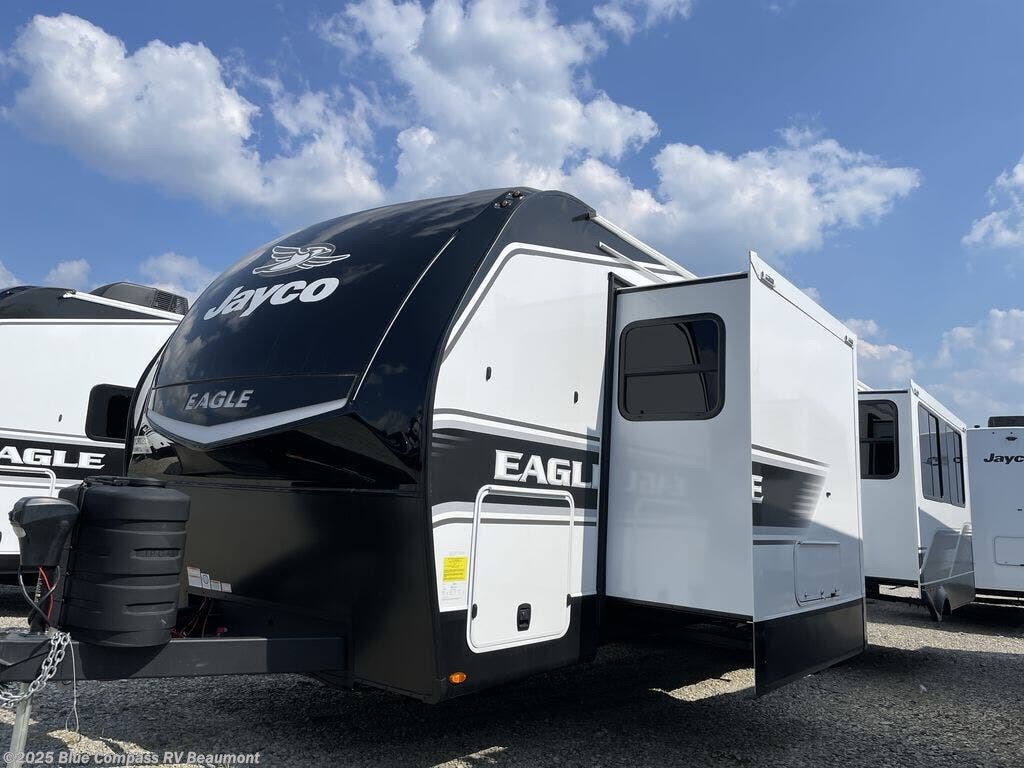 New 2025 Jayco Eagle HT 320MKTS available in Vidor, Texas