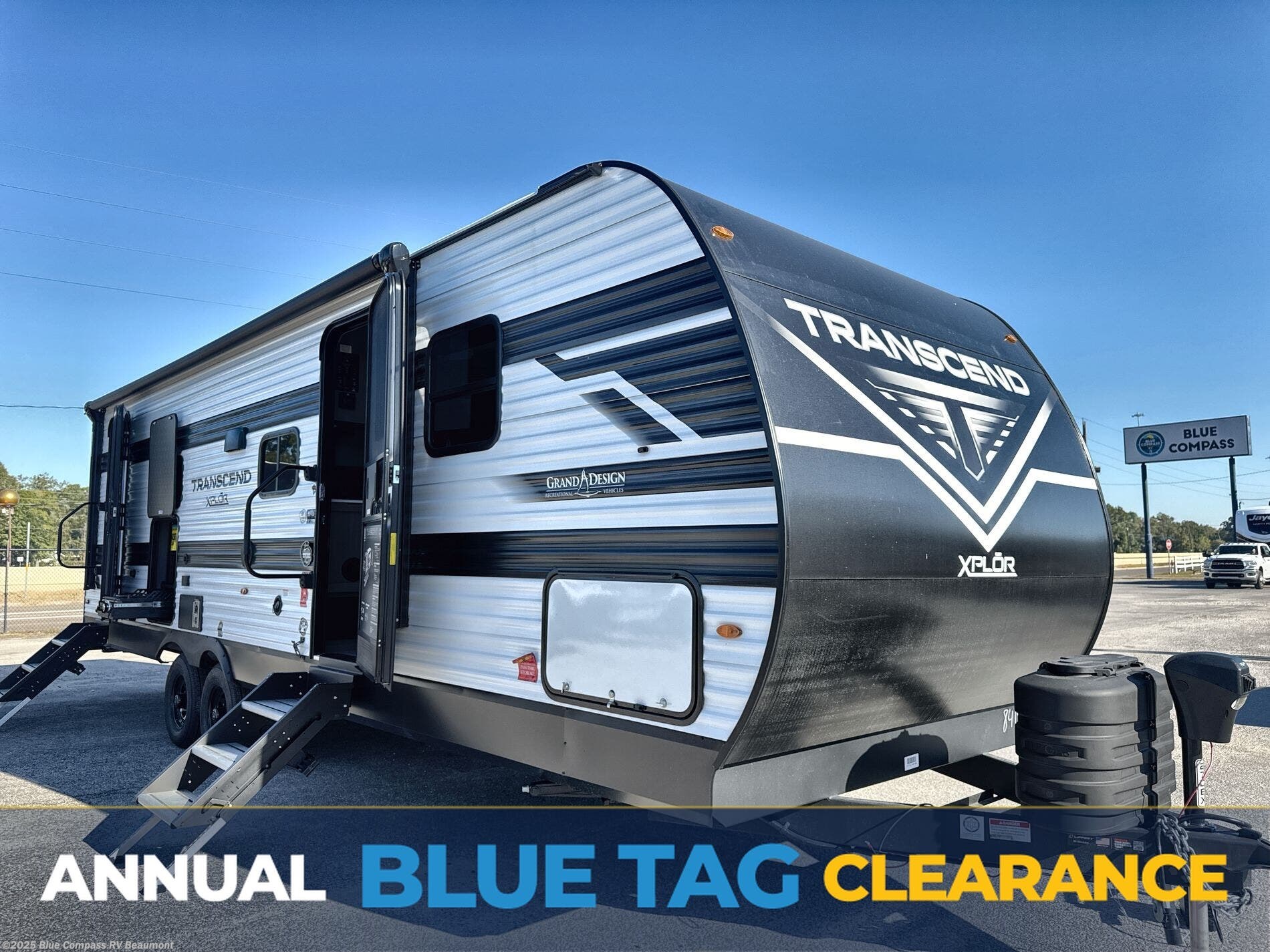 New 2026 Grand Design Transcend Xplor 27DBX available in Vidor, Texas