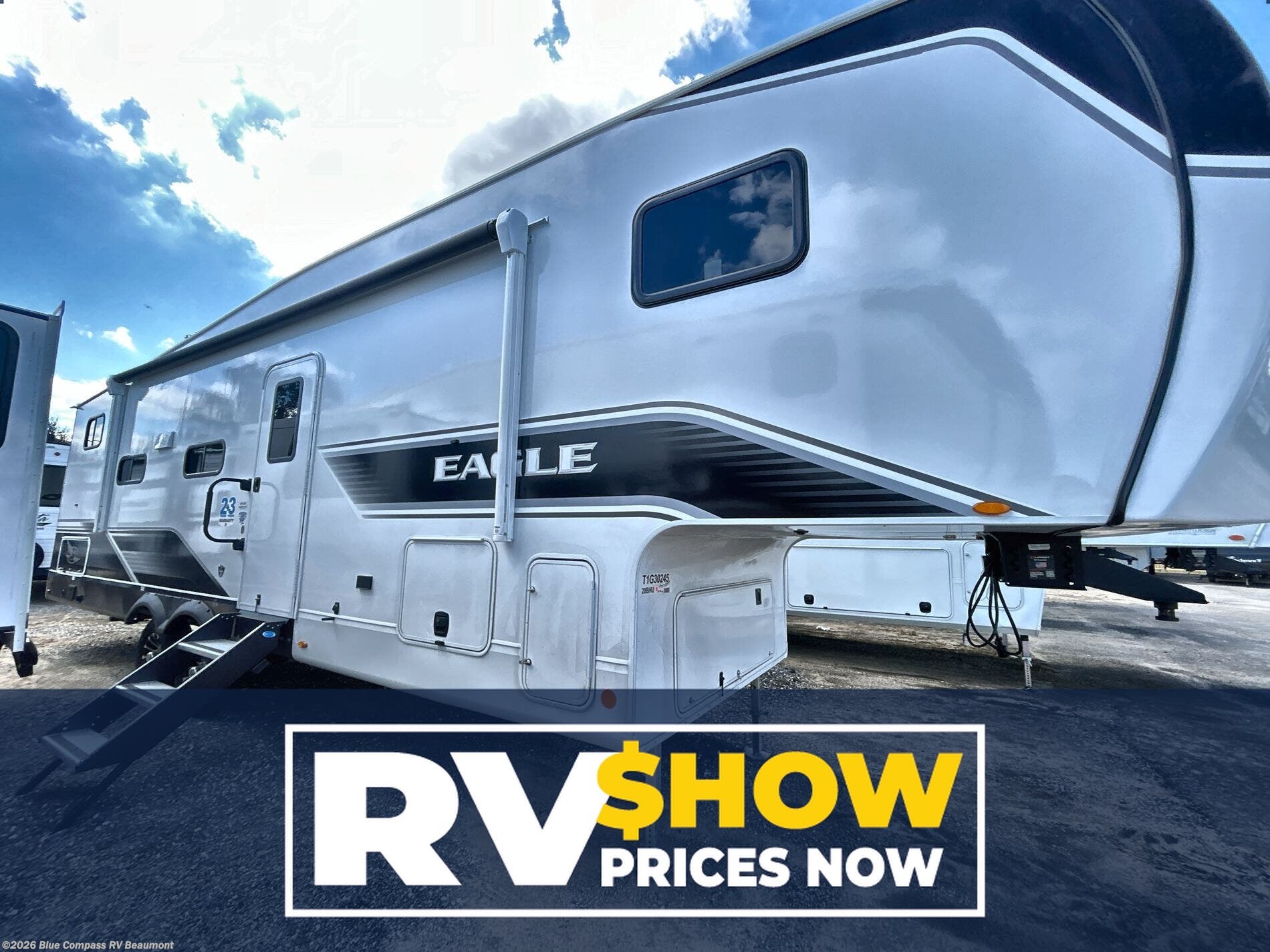 New 2026 Jayco Eagle SLE 28BHU available in Vidor, Texas