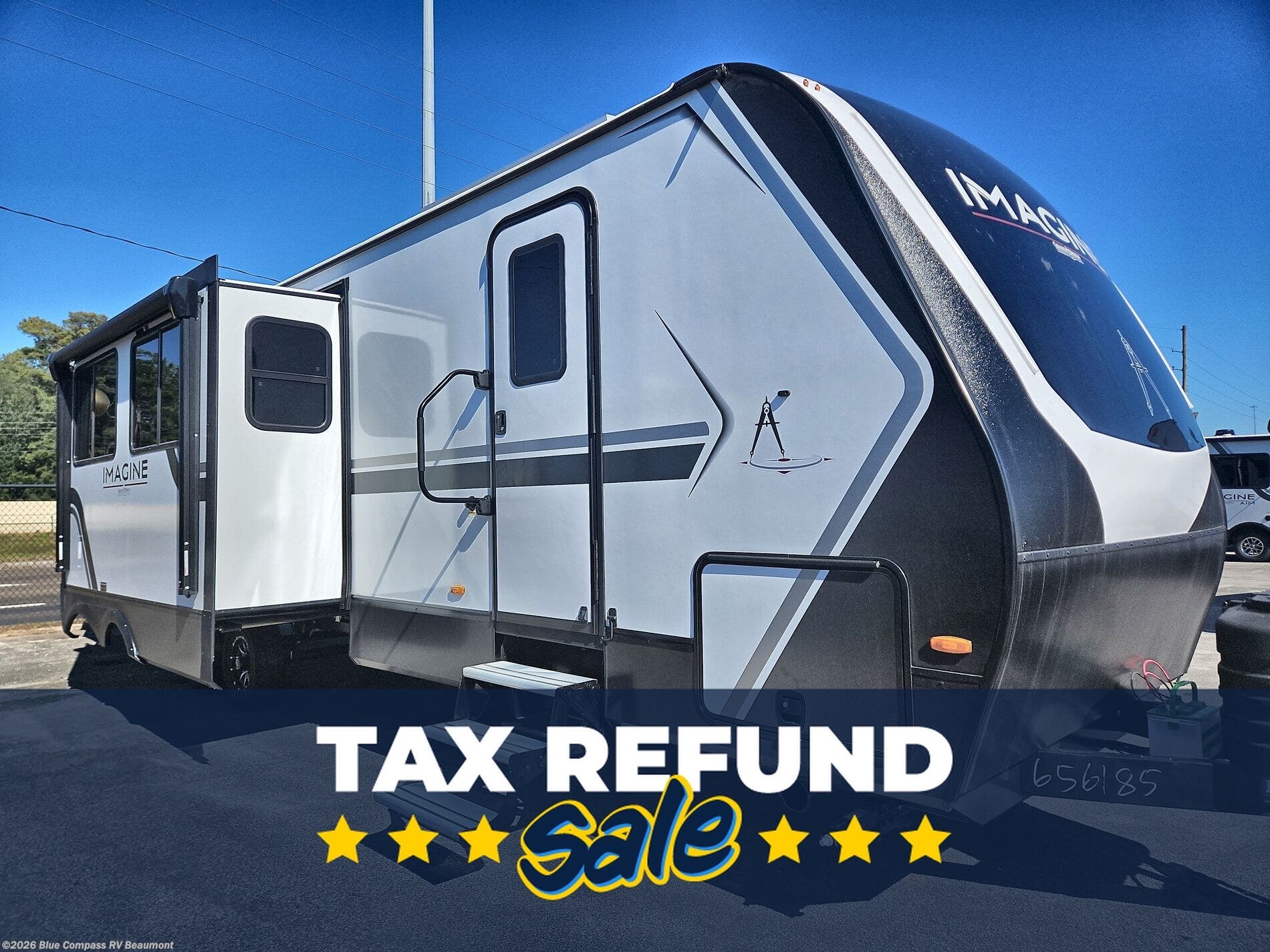 New 2026 Grand Design Imagine 3210BH available in Vidor, Texas