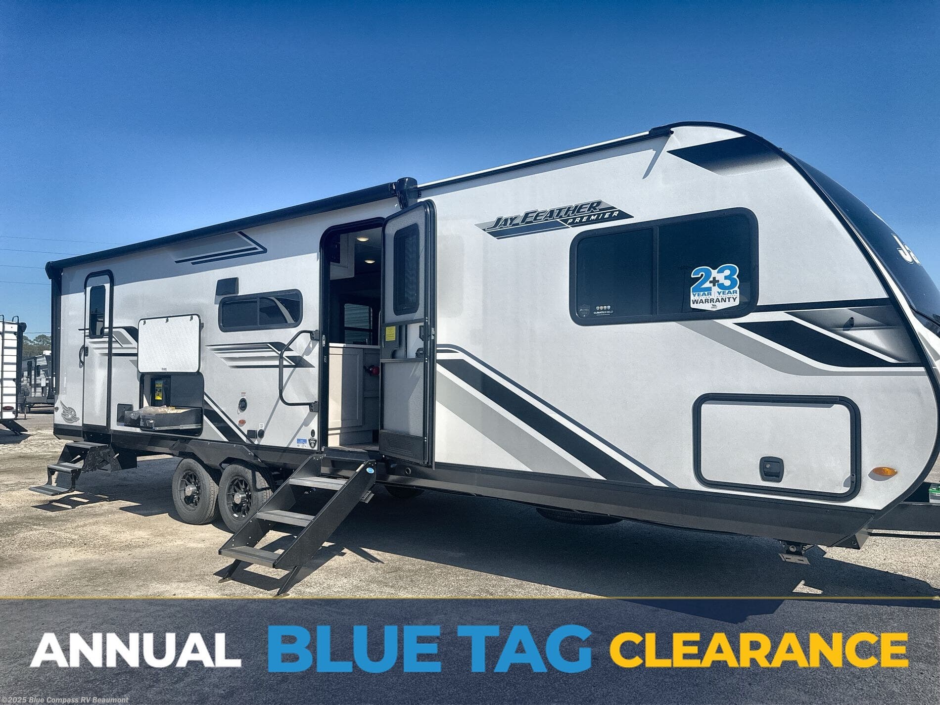 New 2026 Jayco Jay Feather 29BHB available in Vidor, Texas