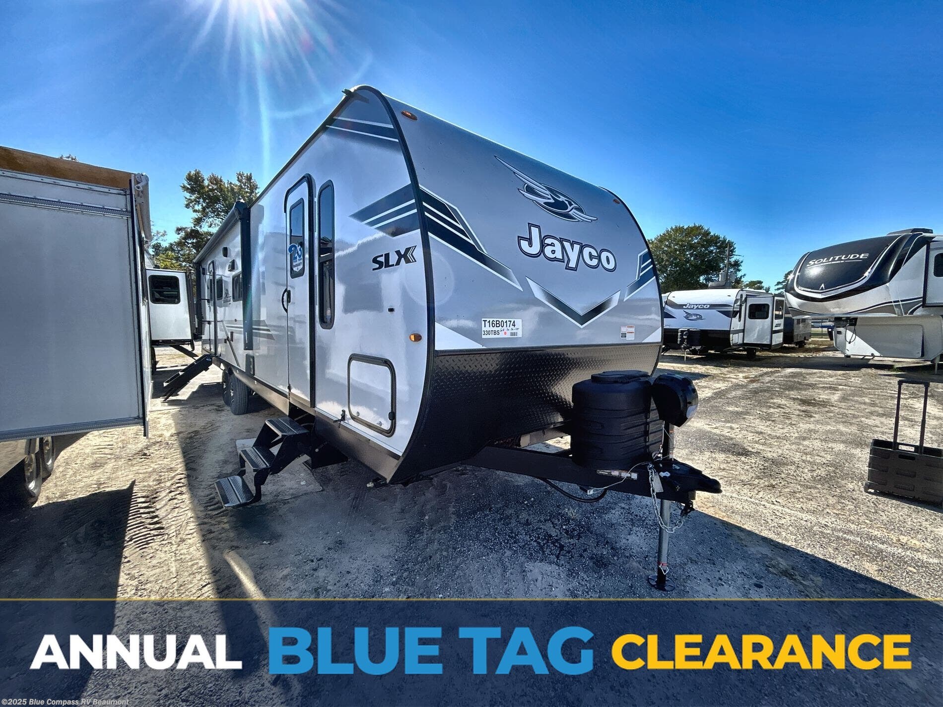 New 2026 Jayco Jay Flight SLX 330TBS available in Vidor, Texas