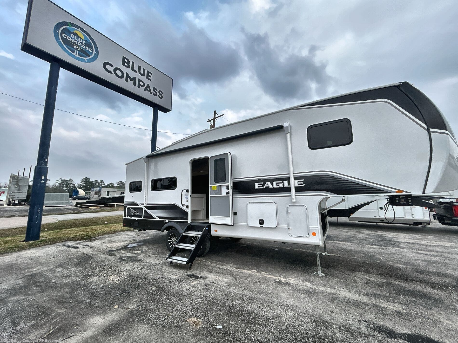 New 2026 Jayco Eagle SLE 24MLE available in Vidor, Texas